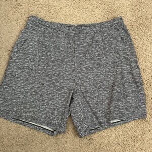 Lulu lemon pace breaker shorts. XL. 7 inch length